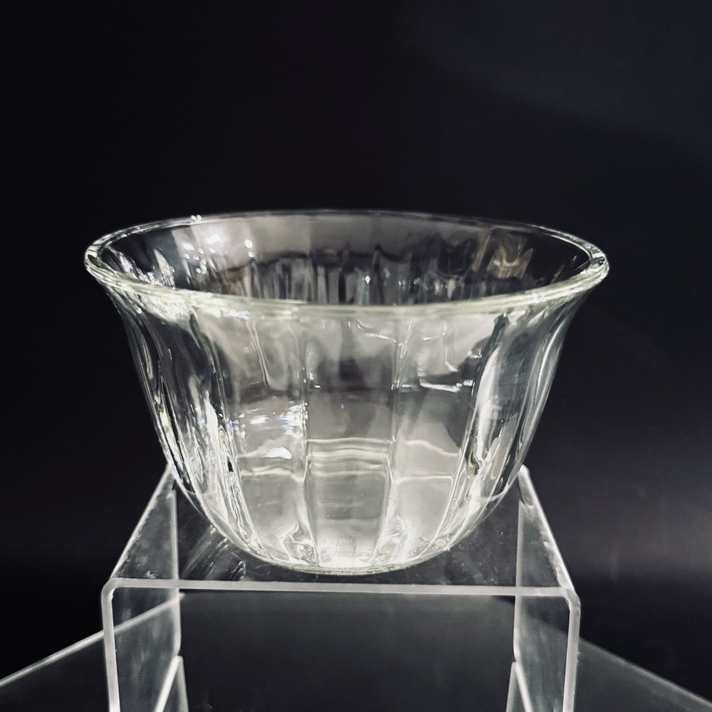 Vintage Indiana Glass‎ 6 in Scalloped Ribbed Clear Glass Elegance Bowl
